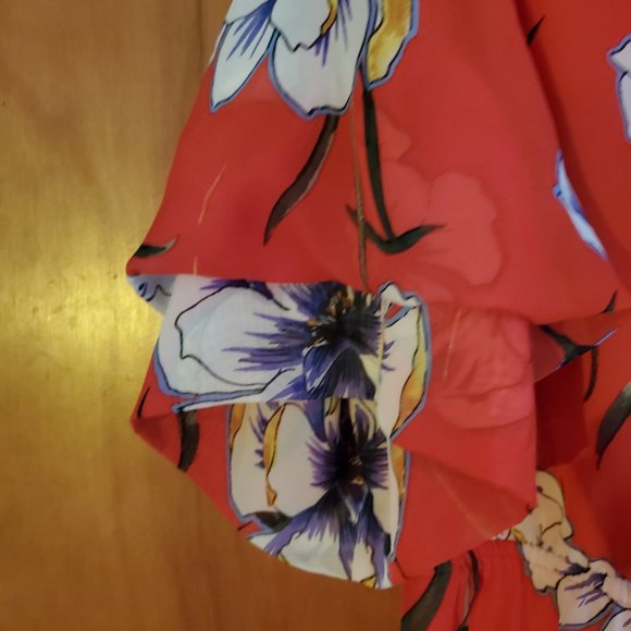 Dress - Picture 2 of 4